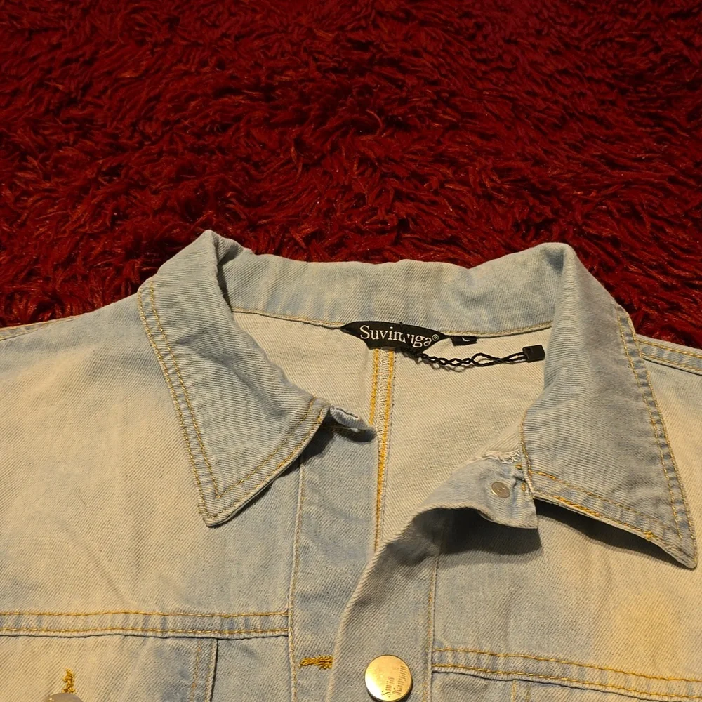 Shirt - Picture 5 of 10